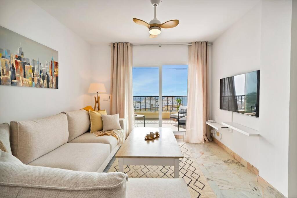 Jardin Botanico Apartment Ла Кала де Михас Екстериор снимка